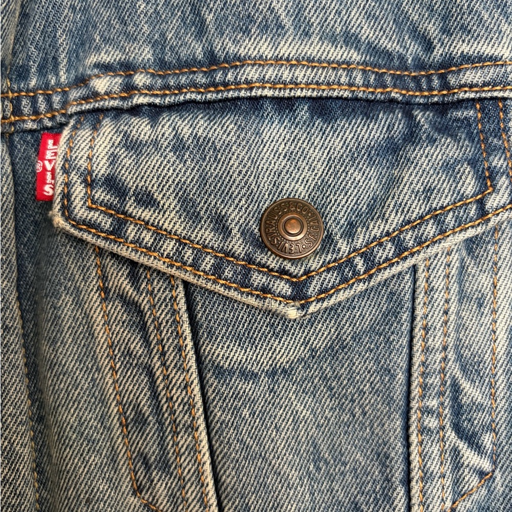 Levi's Navy Blue Sherpa Lined Denim Trucker Jacket - Picture 6 of 9